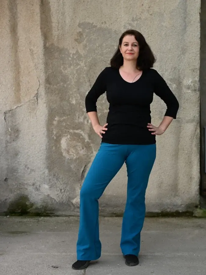 Evona Dámské bavlněné volné legíny LAURA 2 039 modré