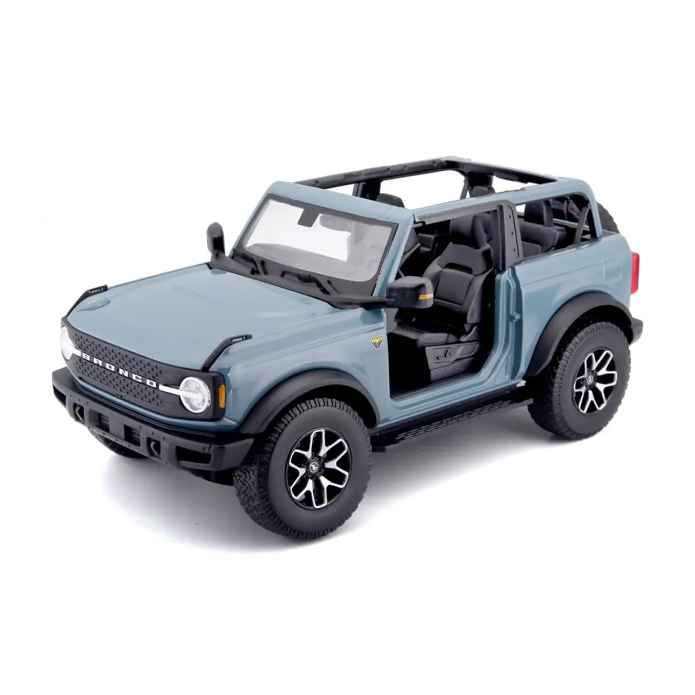 Ford Bronco 2021 Badlands v měřítku 1 : 18
