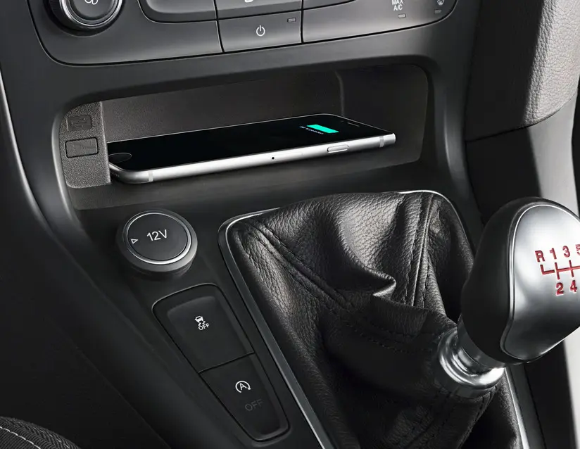 Bezdrátová nabíjecí souprava Qi Ford Focus