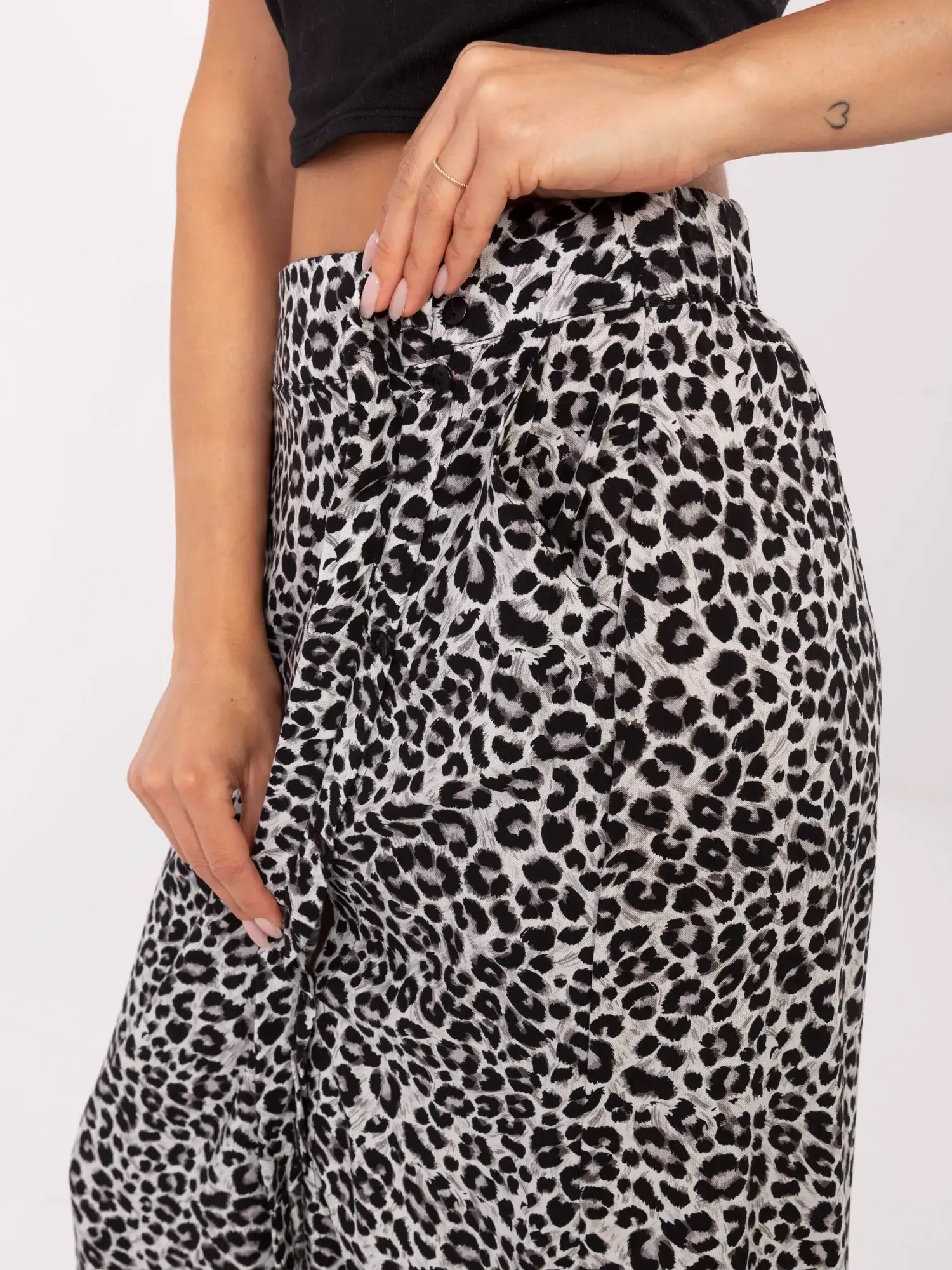 Skirt-D73771M50222B-grey