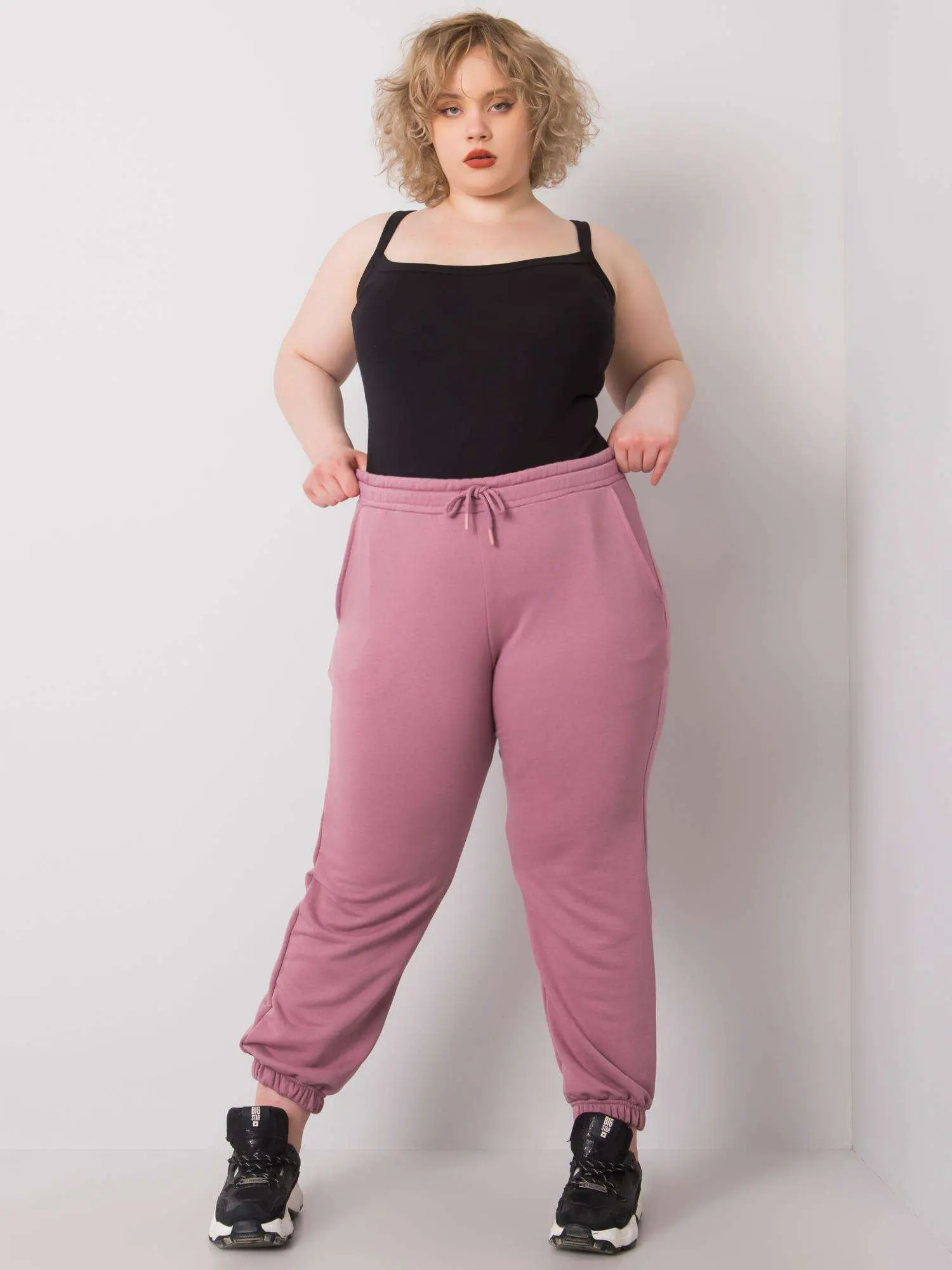 Sweatpants-RV-DR-6331.86-dark pink