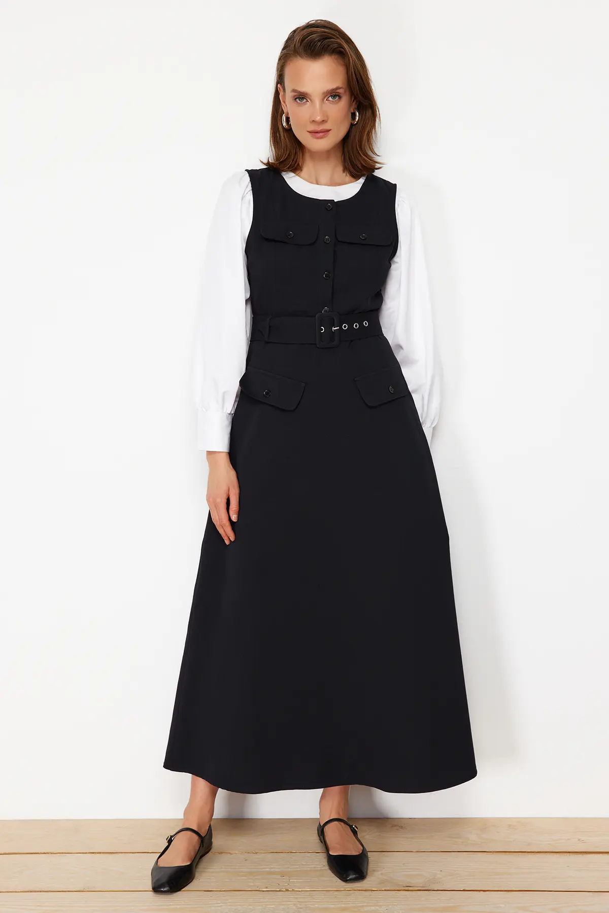 Trendyol Black Gabardine Sash Detailed Sleeveless Woven Gilet Dress