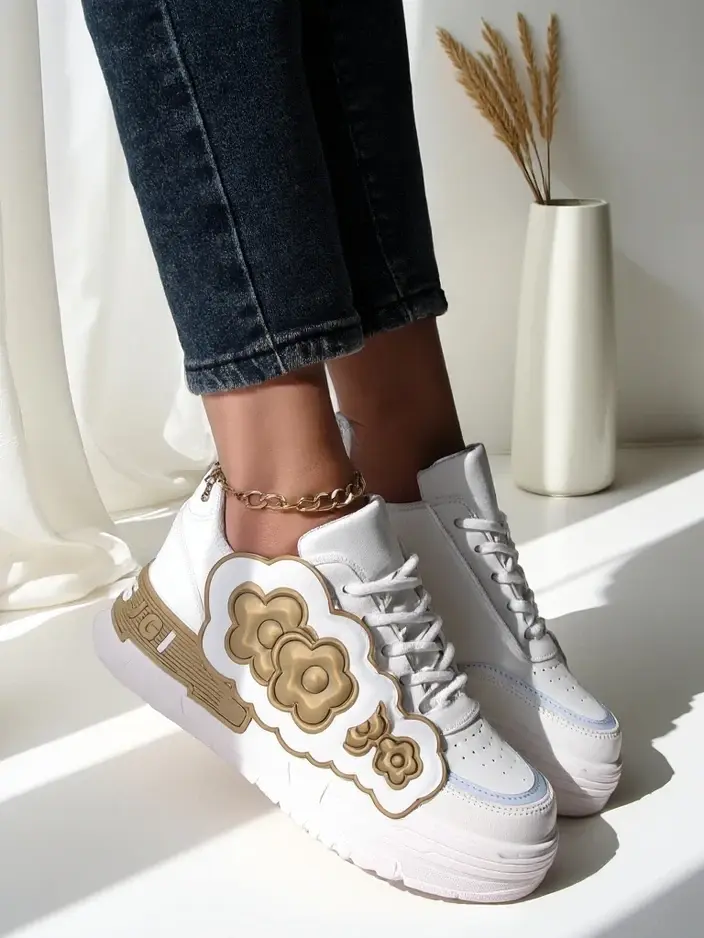 Resti Women's Sneakers with Decorative Upper Nendales