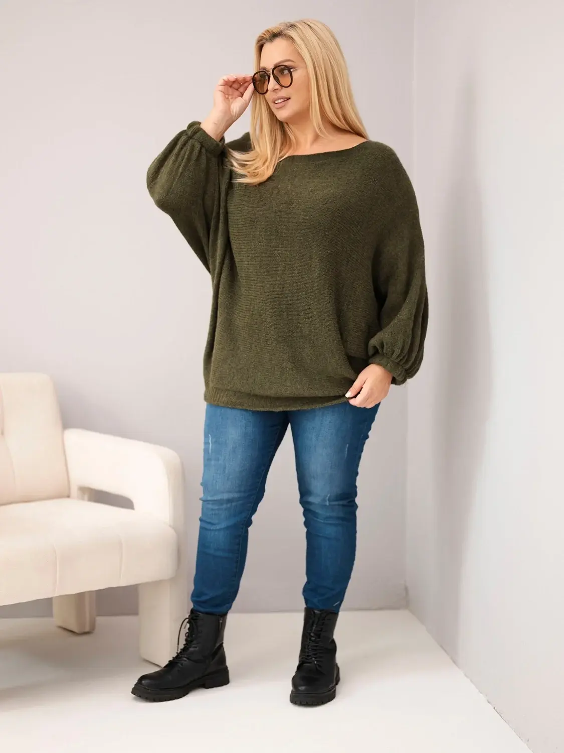 Plus size svetr s vlnou, khaki