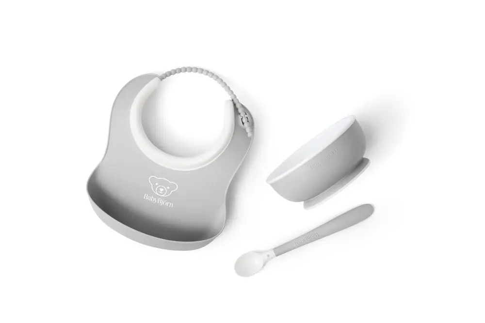 BABYBJORN Babybjorn set na krmení 3 dílný,malý bryndák, miska a lžička, světle šedý