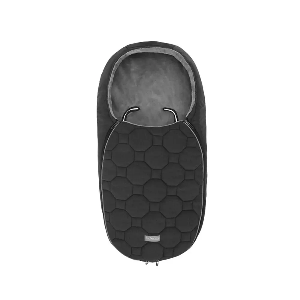 Inglesina Fusak Newborn Winter Muff Vulcan Black pro vaničku a Huggy