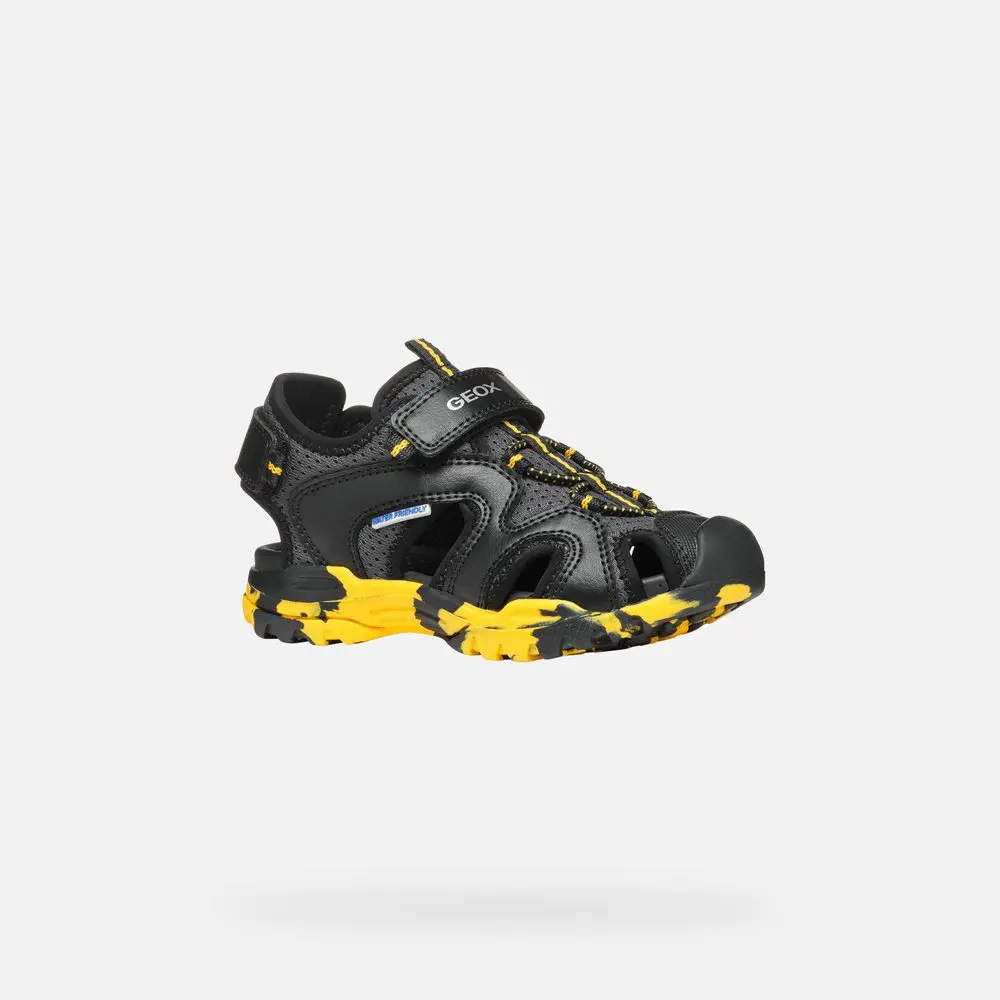 Černé chlapecké sandály Geox Borealis - 39