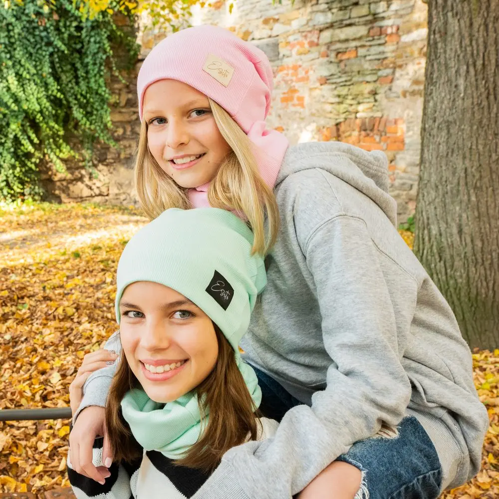 ESITO Žebrovaná čepice spadená Color Pink - růžová