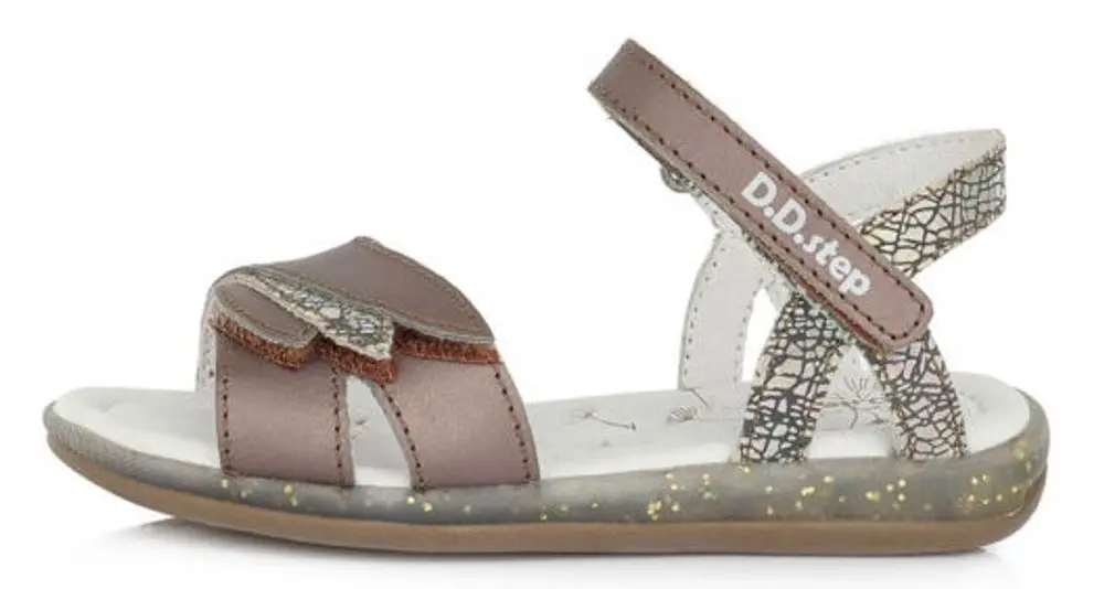 Dívčí elegantní sandály DDstep - Bronze