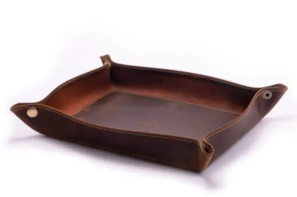 Kožené odkládací plato Helveti (tmavě hnědé)