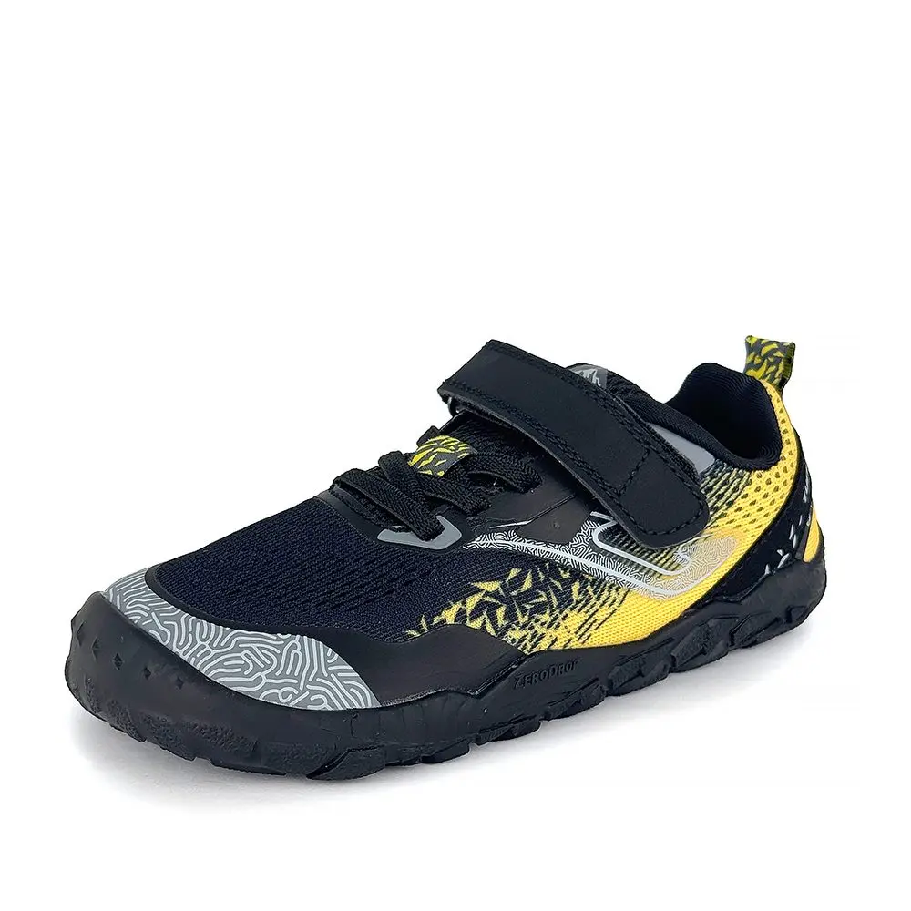 Dětské trailové barefoot tenisky TUNDRA JUNIOR BLACK Joma BFTUNJW2601V