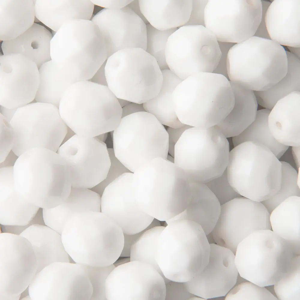 Manumi české broušené korálky 8 mm Alabaster -