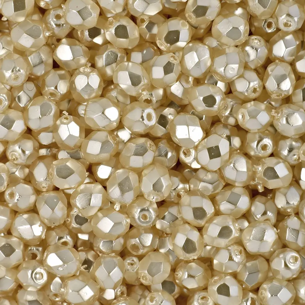 Manumi české broušené korálky 4 mm Coated -