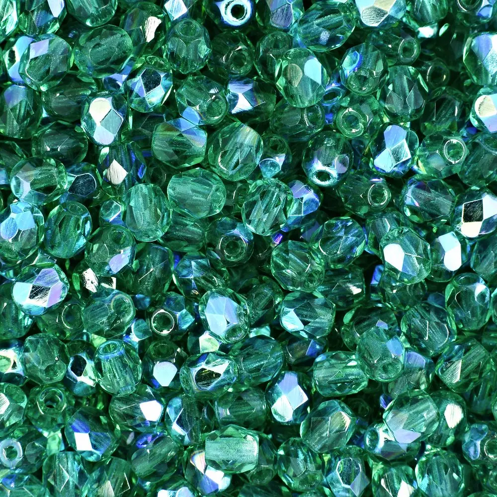 Manumi české broušené korálky 4 mm Emerald AB - 225 ks