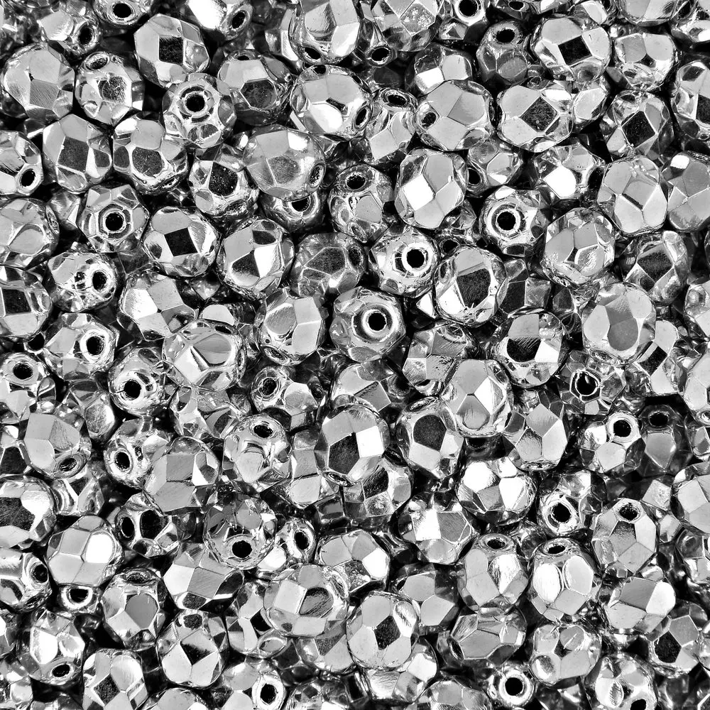Manumi české broušené korálky 4 mm Silver -