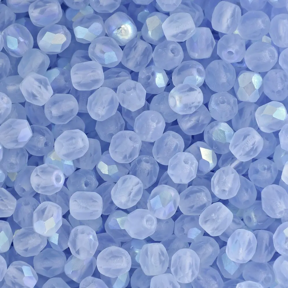 Manumi české broušené korálky 4 mm Matte Light Sapphire AB -