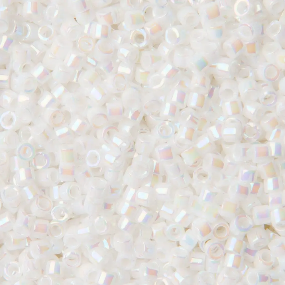 Miyuki Rokajlové korálky - Miyuki Delica 11/0 (DB-202) White Pearl AB - 3 g