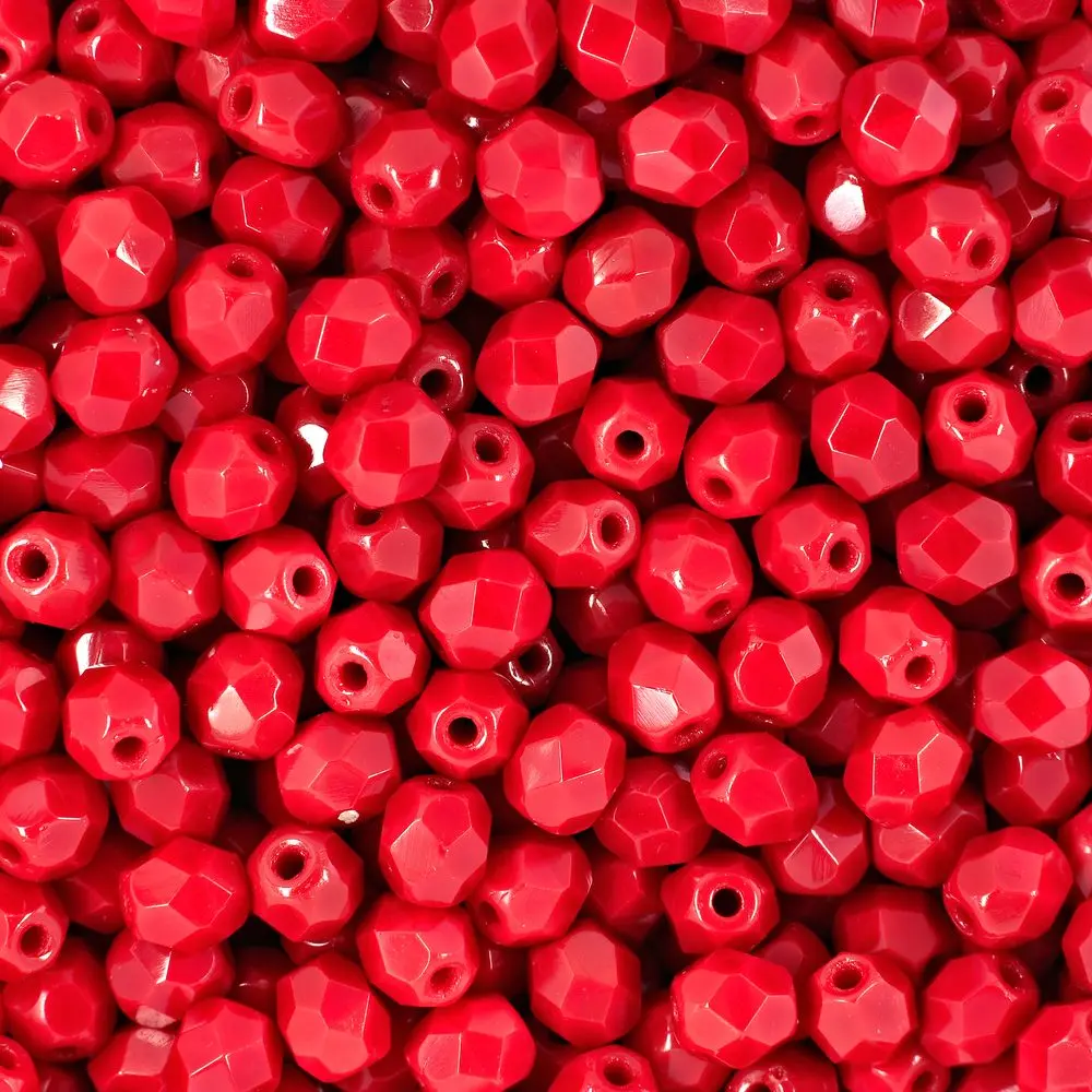Manumi české broušené korálky 4 mm Opaque Light Red - 45 ks