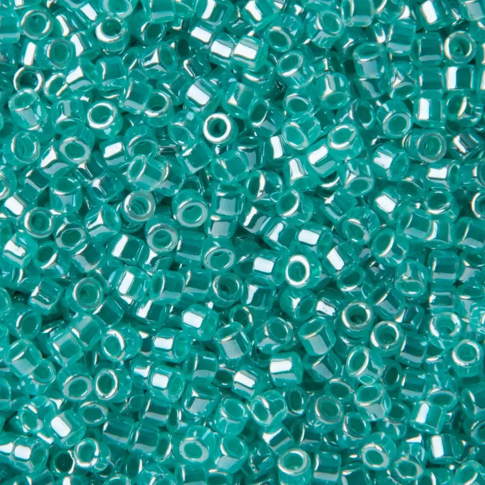 Miyuki Rokajlové korálky - Miyuki Delica 11/0 (DB-238) Lined Crystal Gr Aqua Luster - 3 g