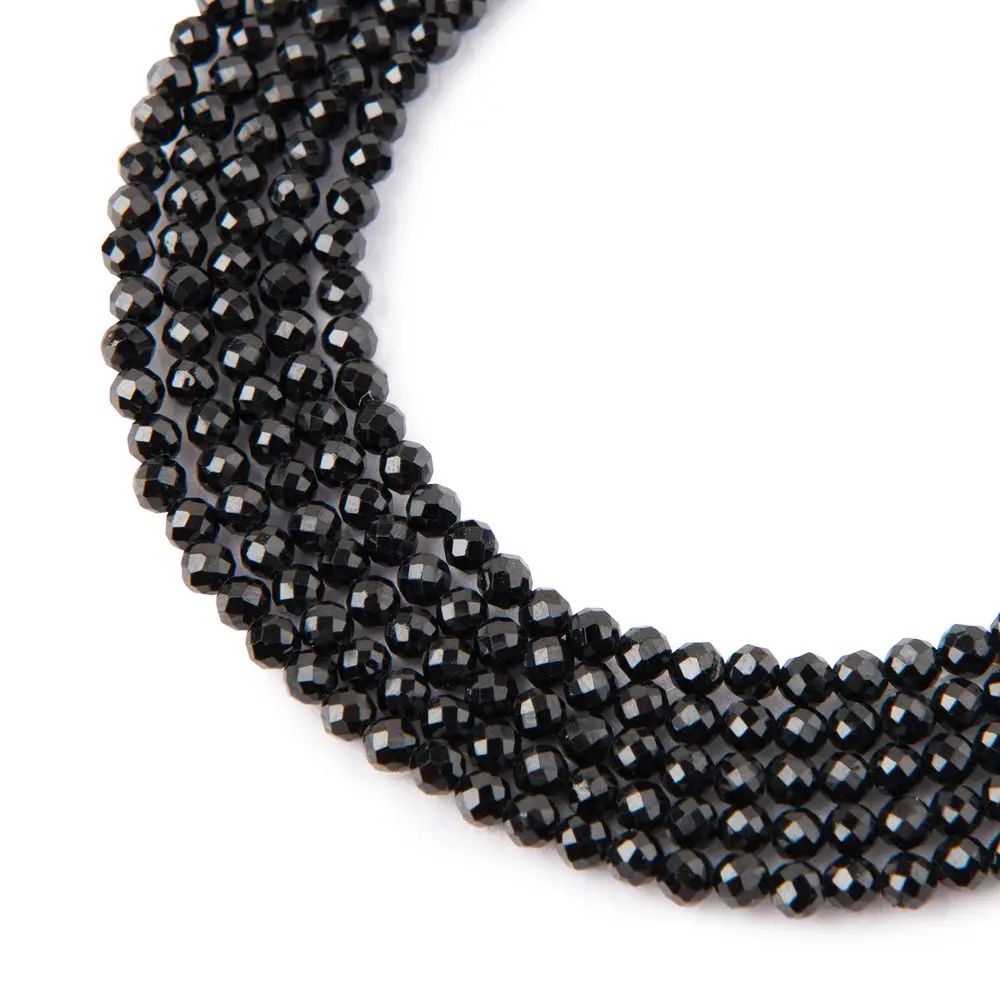 Korálky z minerálu Černý spinel 4 mm broušené - 54 cm
