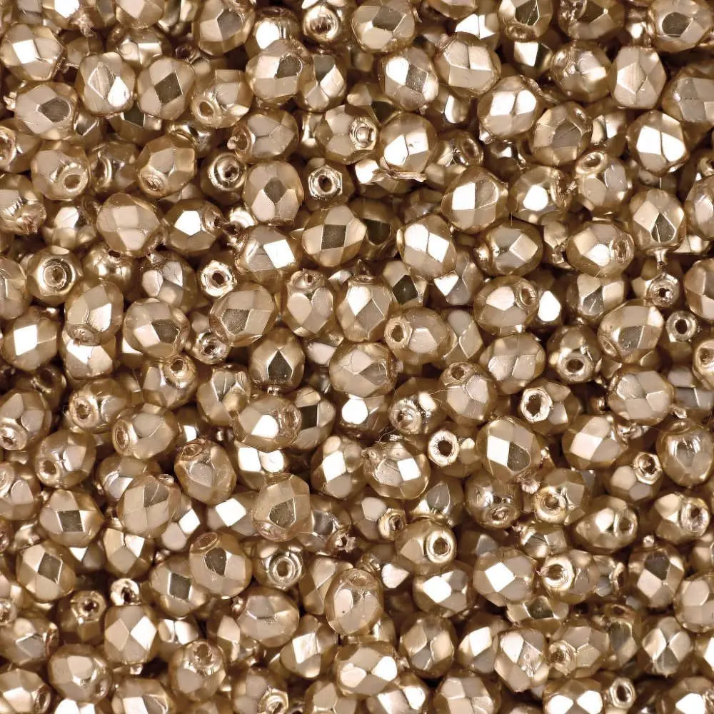 Manumi české broušené korálky 3 mm Golden - 60 ks