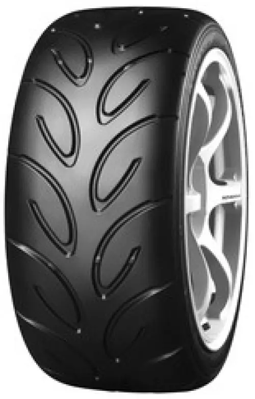 Yokohama Advan A050 ( 190/580 R15 dvojÃÂ­tÃÂ© oznaÃÂ¨enÃÂ­ 190/50R15 )