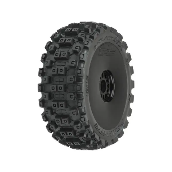 Pro-Line kolo 3.3", pneu Badlands MX M2 Buggy, disk H17 černý (2)