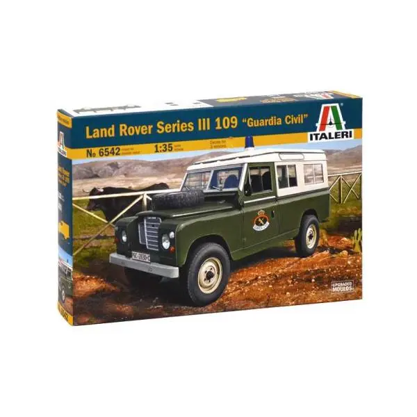 Model Kit auto 6542 - LAND ROVER III 109 "Guardia Civil" (1:35)