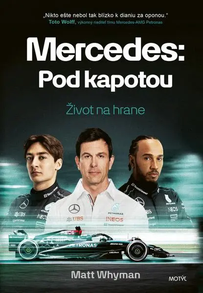 Mercedes Pod kapotou