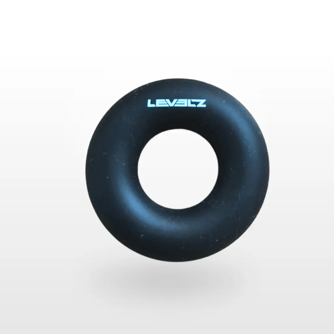 Levelz Liquid Silicone Cockring Black silikonový erekční kroužek na penis - S
