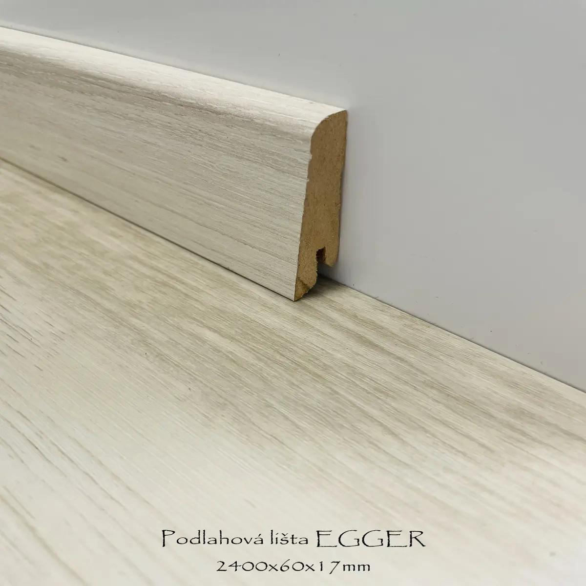 Podlahové lišty EGGER 2400x60x17mm