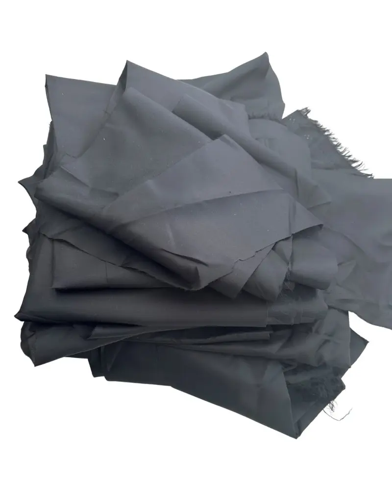 Podšívkovina- zbytky, prostřihy, černá, 1 kg