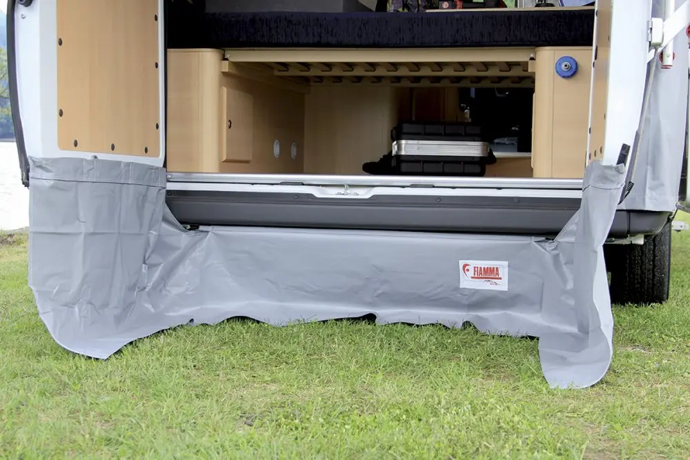 Zadní kryt podvozku Fiamma pro Fiat Ducato