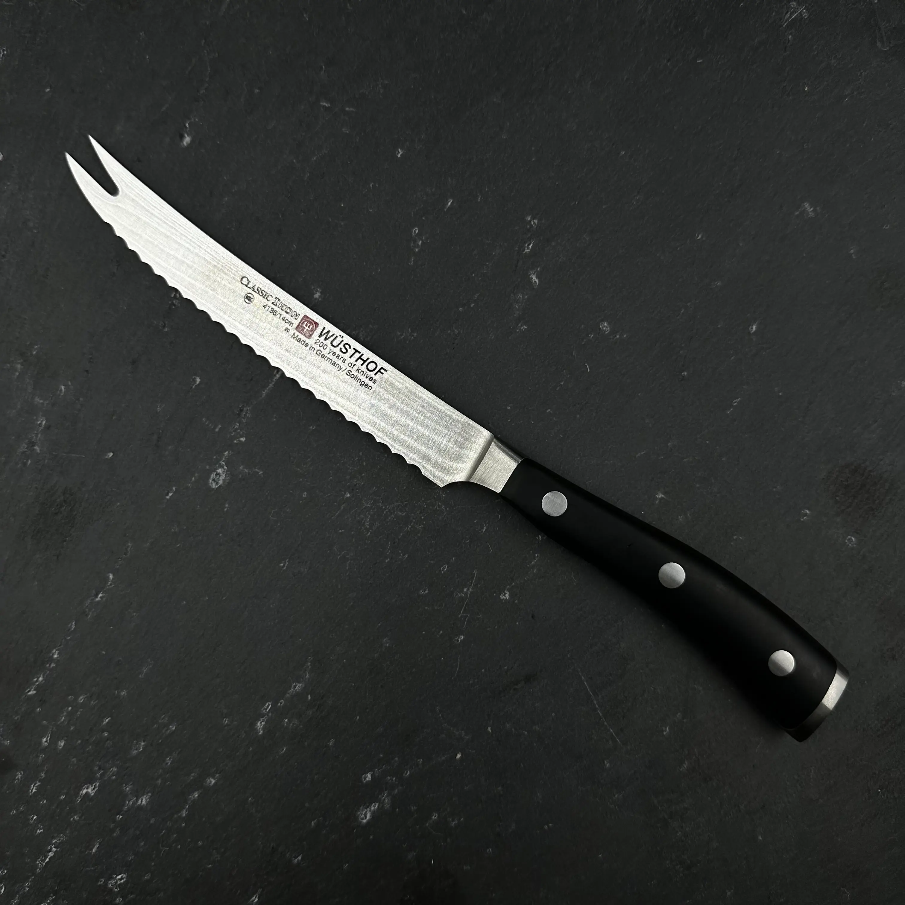 Nůž na rajčata Wüsthof CLASSIC IKON 14 cm 4136