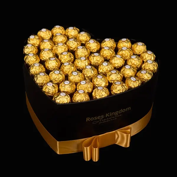 Box se sladkostmi ve tvaru srdce Ferrero Rocher