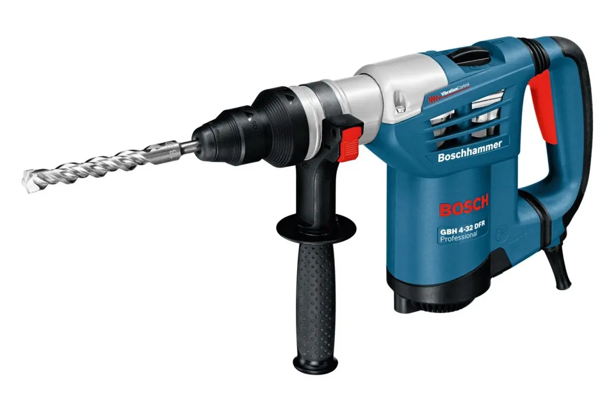 Bosch - Vrtací kladivo SDS Plus 900 W 0611332100