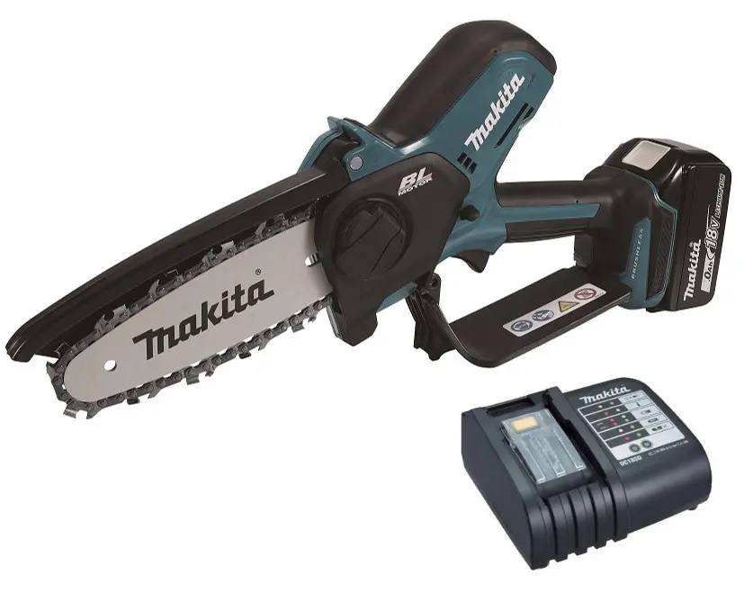 Makita - 18V AKU prořezávací pila 15 cm, 1x aku Li-ion LXT 3,0 Ah, nabíječka DUC150SF01