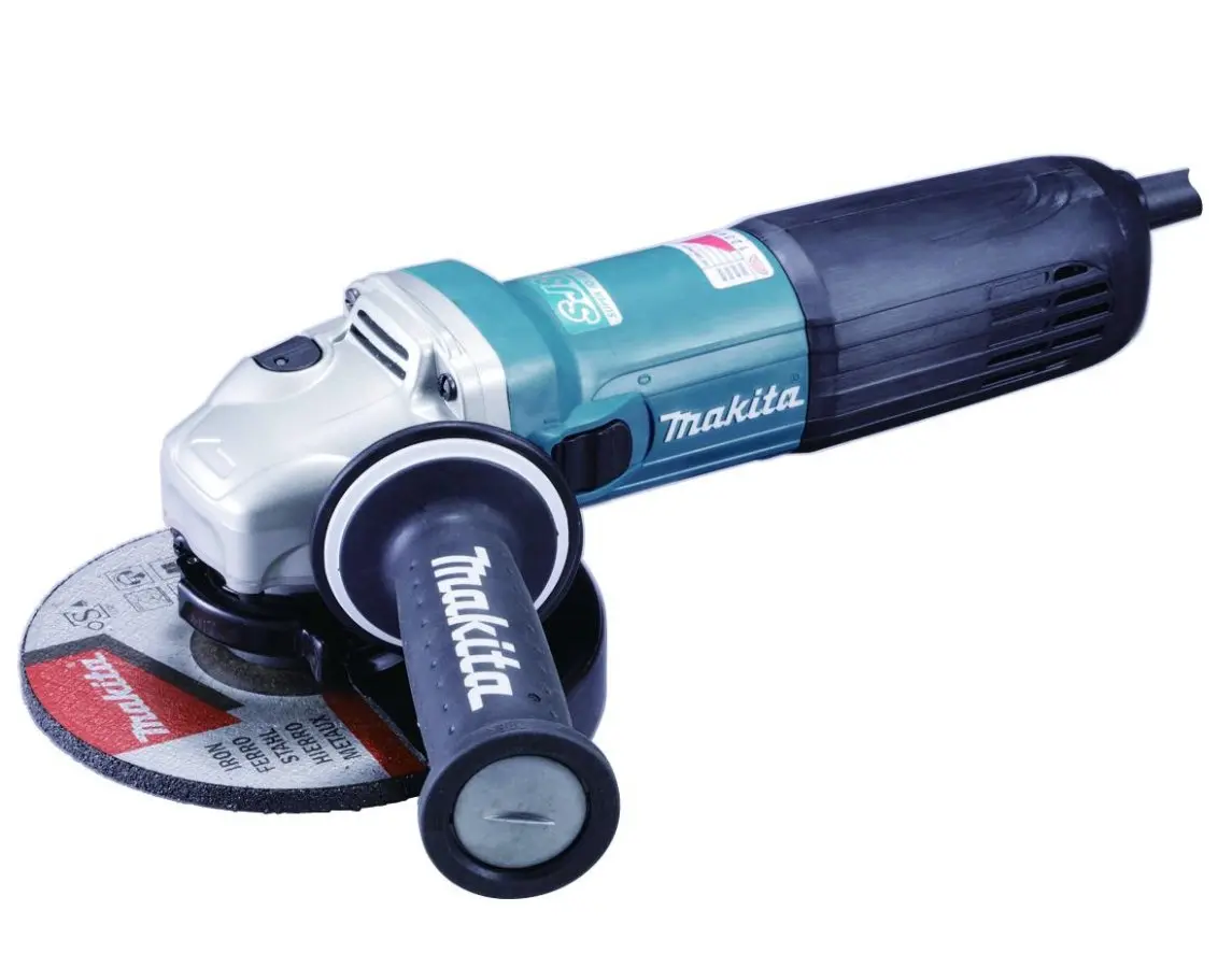 Makita - Úhlová bruska 150 mm, 1400 W GA6040C01