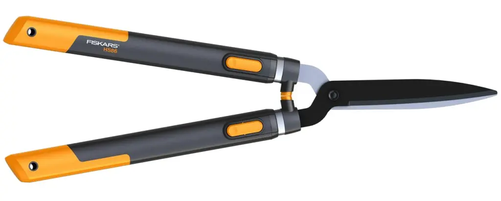 NŮŽKY NA ŽIVÝ PLOT SMARTFIT™ TELESKOPICKÉ FISKARS