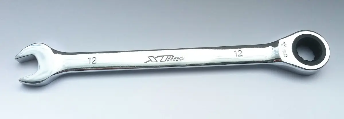 XTLINE Klíč očkoplochý ráčnový 72 zubů | 8 mm