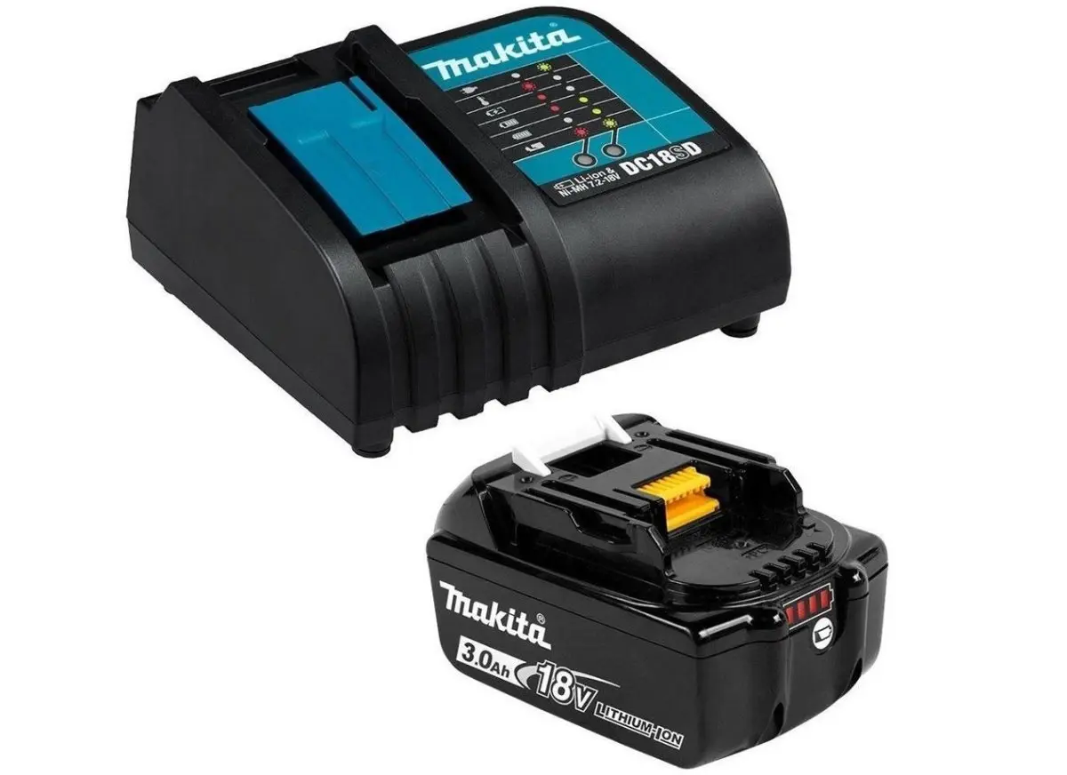 Makita - Sada 2,6A nabíječky a 1x aku 18 V LXT 3,0 Ah 199994-5