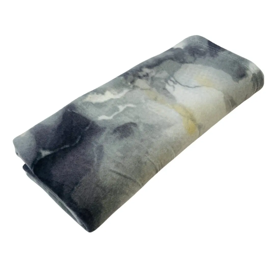 Deka Fleece Mramor 150x200cm TiaHome