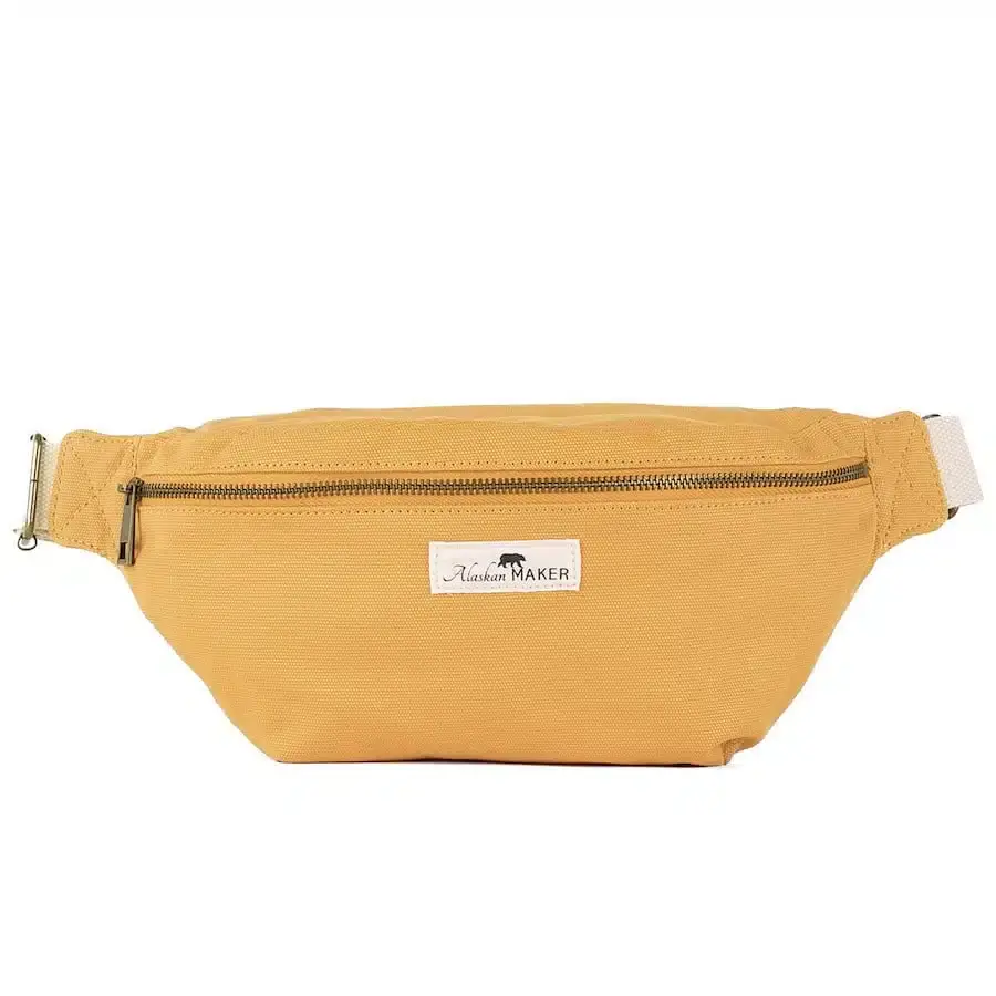Alaskan Maker Velká plátěná crossbody ledvinka Swing saffron 1,75l