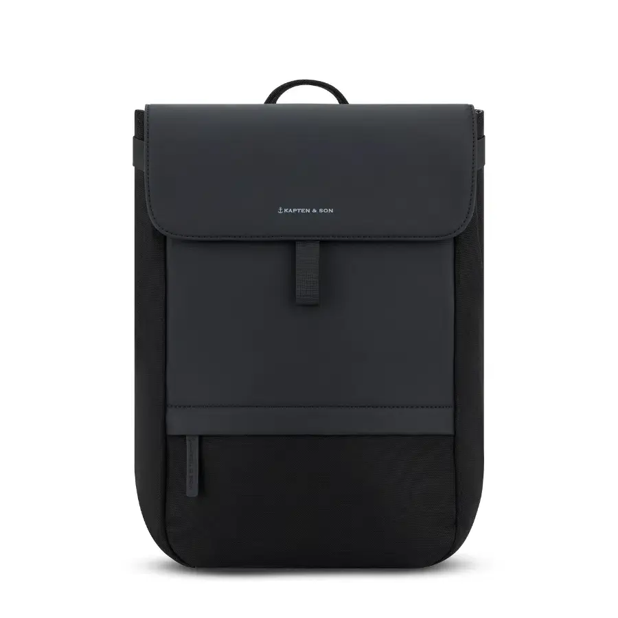 Kapten & Son Dámský batůžek s klopou Fyn all black 13l