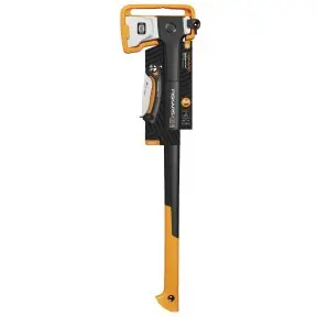 Fiskars Set sekera X32 & Skládací pila