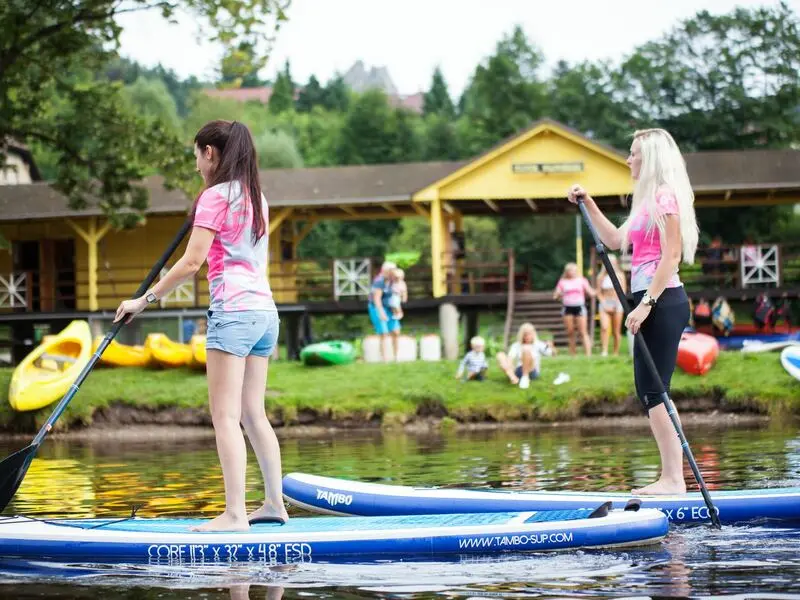 Zážitek - Škola paddleboardingu na Malé Skále Co dělat v Libereckém kraji? Vyrazte za zážitky