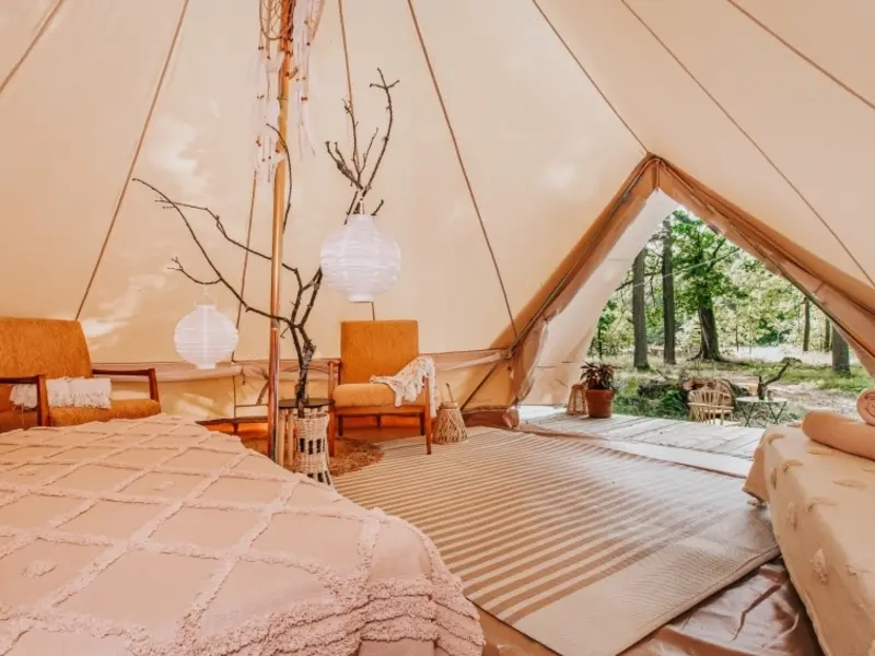 Zážitek - Glamping v Černické oboře Zážitky Jihočeský kraj: Od adrenalinu po wellness