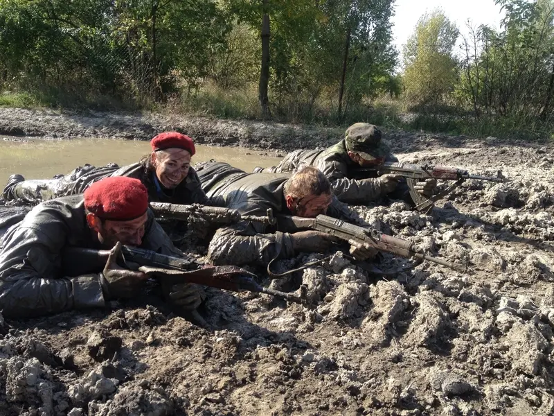 Zážitek - Army drill aneb Zpátky na vojnu Vyrazte za zážitky do Středočeského kraje