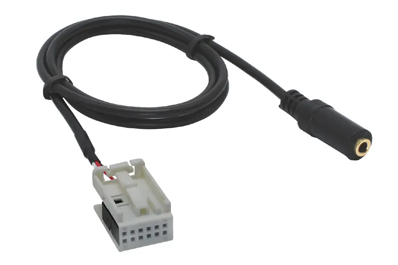 AUX vstup pro autorádia Mercedes / Volkswagen