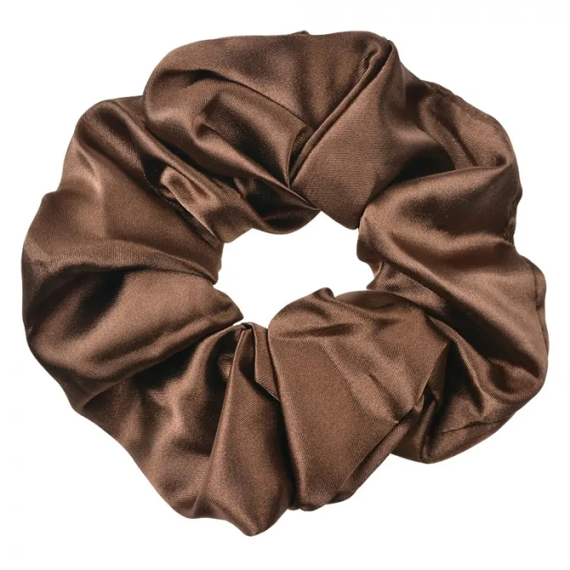 Hnědá lesklá gumička do vlasů / scrunchie – 10 cm